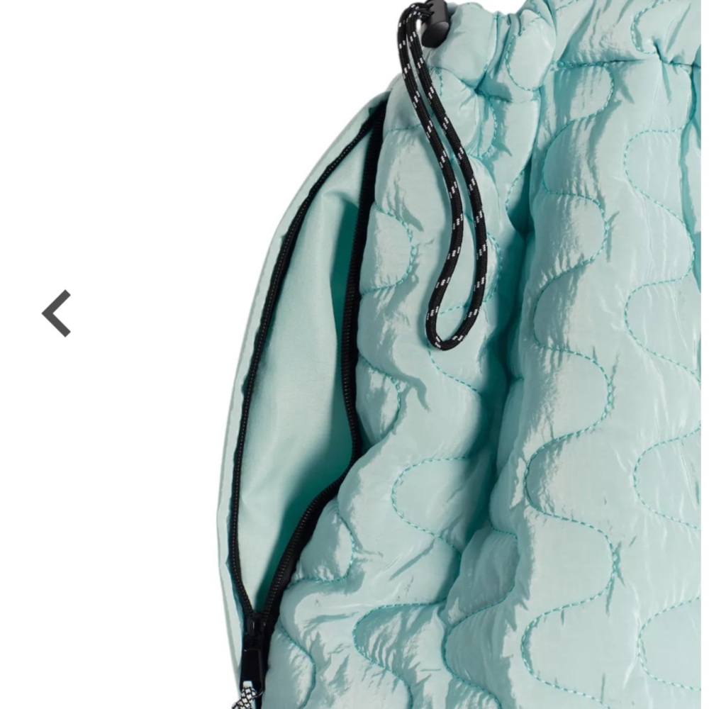 Free People cloud 9 Tote NWT - Picture 5 of 8